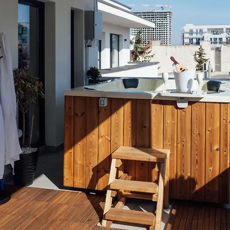Gavas Jacuzzi Relax Zen Apartment Cluj-Napoca Exterior photo
